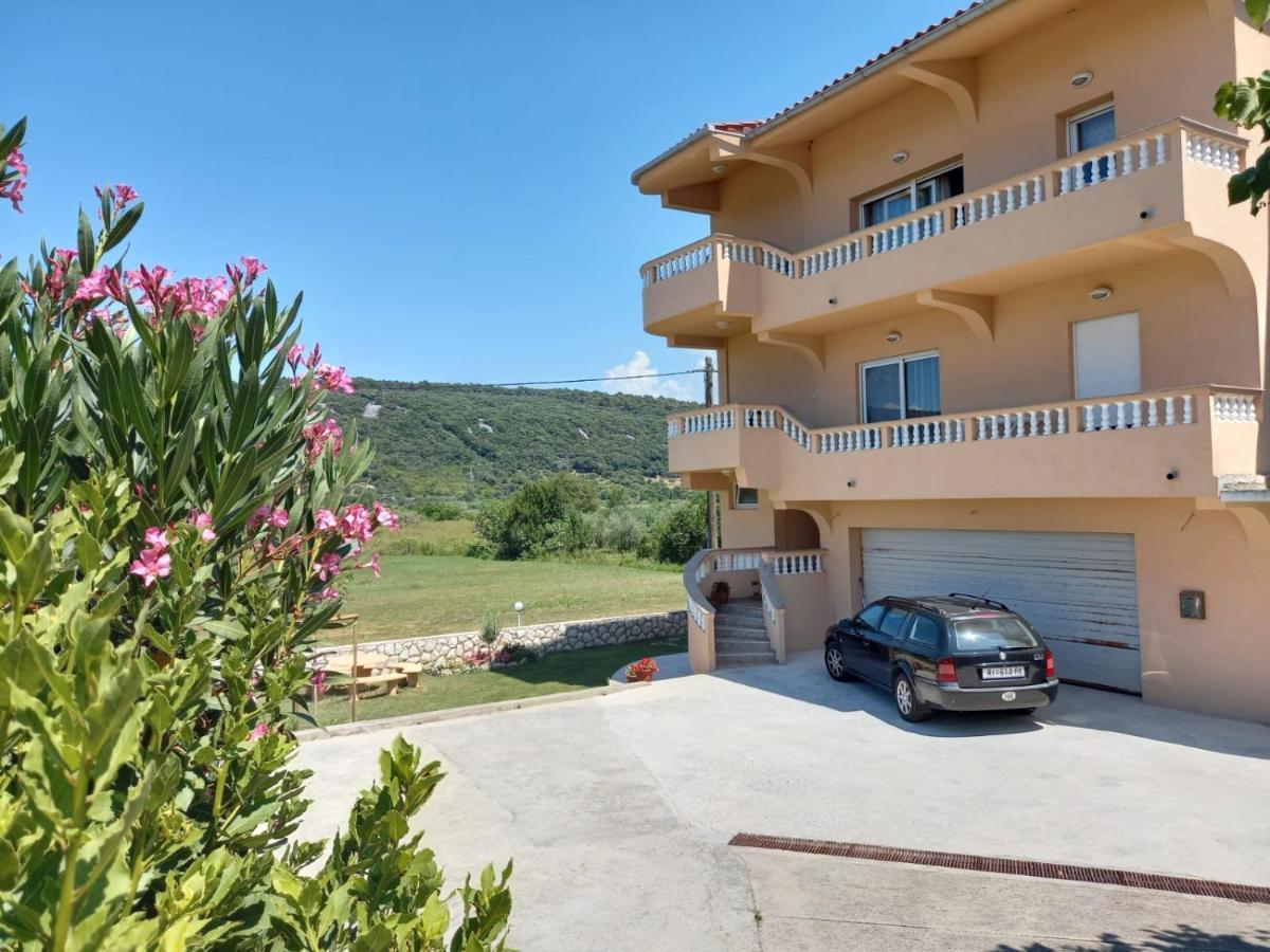 Apartman Stela Rab Town Exterior foto